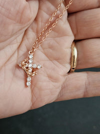 👑Crowned in Faith Cross Necklace (Gold & Silver)